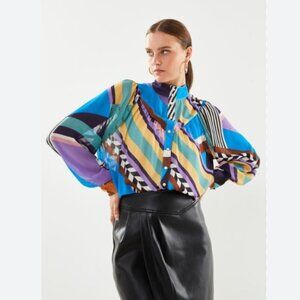 Suncoo Paris Lyric Graphic Print Snap Front Blouse Multi Color Size Medium NWT